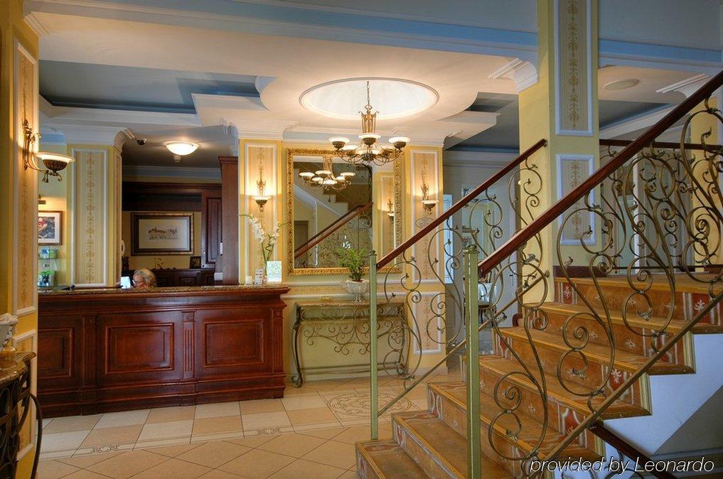 אוסטרוב וילקופולסקי Villa Royal מראה פנימי תמונה